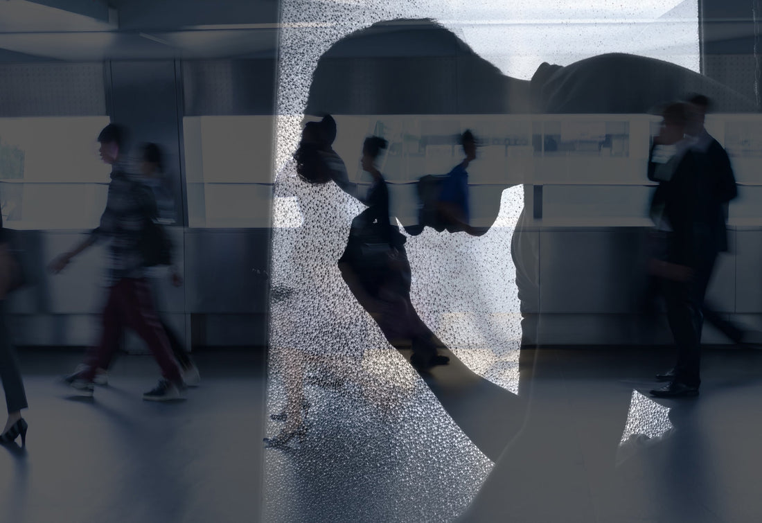 Learn how to break the cycle between IBS and social anxiety in our comprehensive guide. Reclaim your social life today with the help of Shreddies IBS underwear.